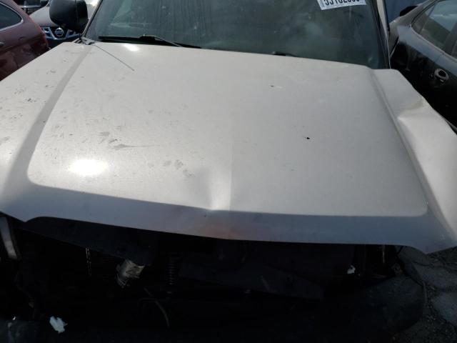 Photo 11 from auction – 2005 CHEVROLET SILVERADO with VIN 1GCEK19B45E240608