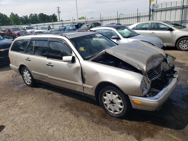 Photo 4 from auction – 1999 MERCEDES-BENZ E 320 with VIN WDBJH65F4XA808772