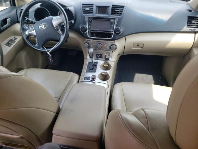 Foto 8 de la subasta – 2013 TOYOTA HIGHLANDER con VIN 5TDBK3EH7DS205952