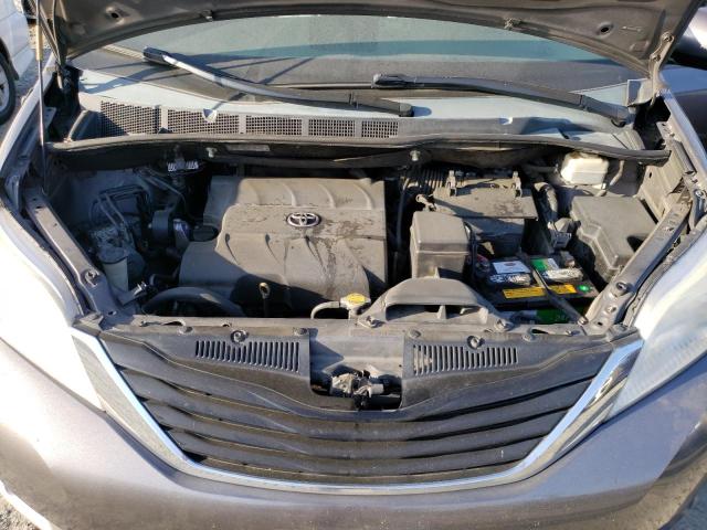 Photo 12 from auction – 2013 TOYOTA SIENNA LE with VIN 5TDKK3DC3DS319050