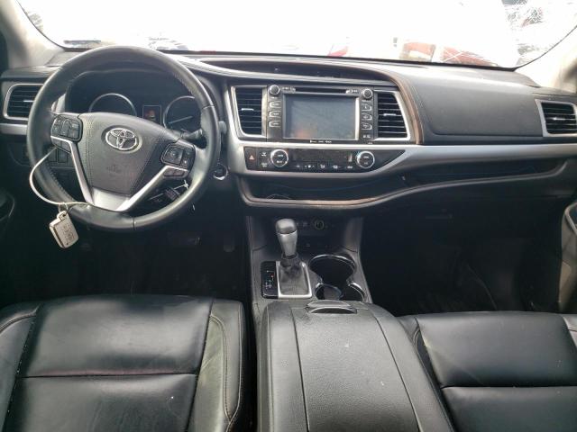 Photo 8 from auction – 2017 TOYOTA HIGHLANDER with VIN 5TDJZRFH3HS507141