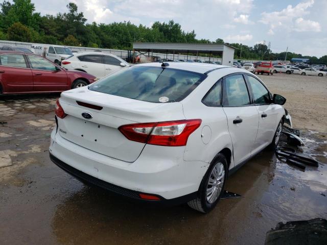 Photo 3 from auction – 2013 FORD FOCUS S with VIN 1FADP3E24DL227873