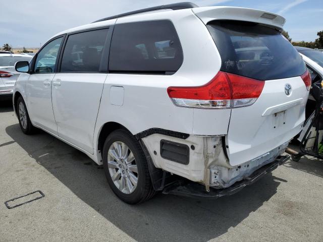 Photo 2 from auction – 2011 TOYOTA SIENNA LE with VIN 5TDJK3DCXBS004383