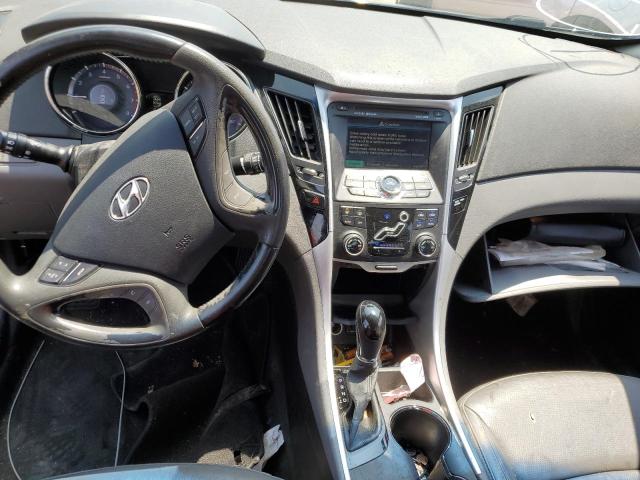 Photo 8 from auction – 2011 HYUNDAI SONATA SE with VIN 5NPEC4AC7BH139903