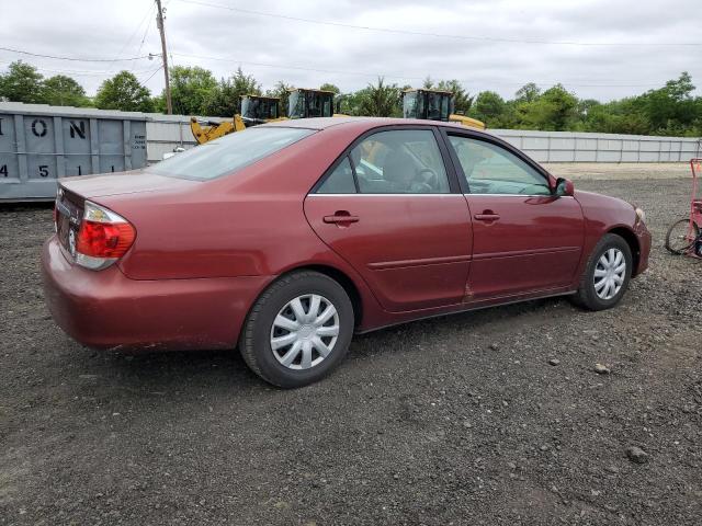Photo 3 from auction – 2005 TOYOTA CAMRY LE with VIN 4T1BE32KX5U050930