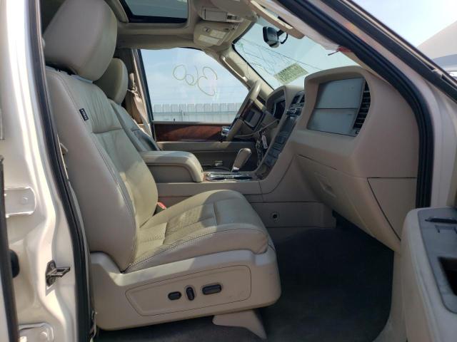 Photo 7 from auction – 2013 LINCOLN NAVIGATOR with VIN 5LMJJ2J52DEL04813