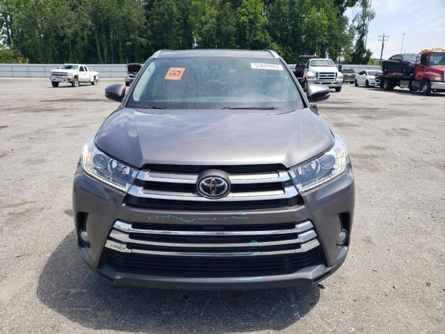 Photo 5 from auction – 2017 TOYOTA HIGHLANDER with VIN 5TDDZRFH8HS464073