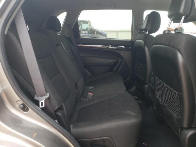Photo 10 from auction – 2015 KIA SORENTO LX with VIN 5XYKT3A60FG587453