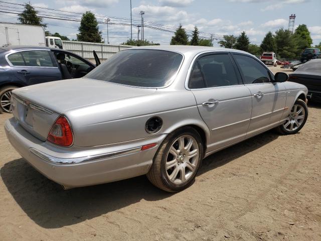 Photo 3 from auction – 2004 JAGUAR VANDENPLAS with VIN SAJEA74C74SG09942