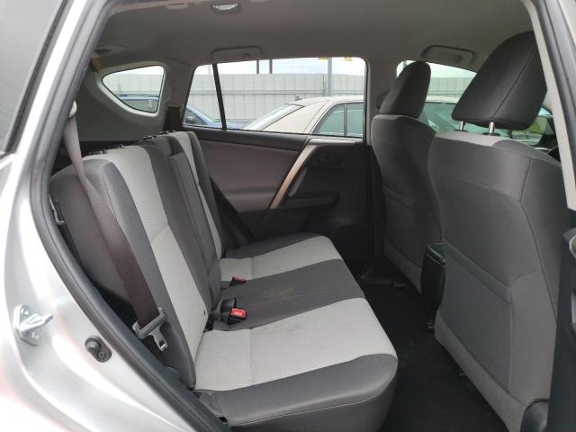 Photo 11 from auction – 2014 TOYOTA RAV4 LE with VIN JTMBFREV5ED093808