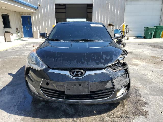 Photo 5 from auction – 2013 HYUNDAI VELOSTER with VIN KMHTC6AD8DU099587