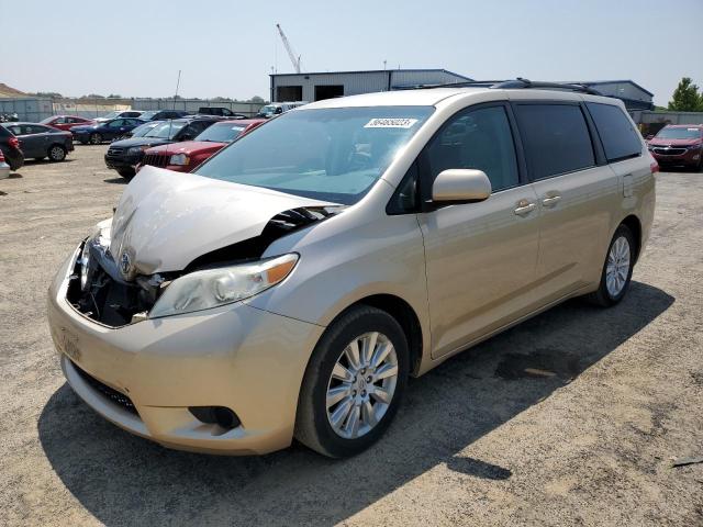 TOYOTA SIENNA LE 2013 with VIN 5TDJK3DC0DS052767 - Photo from auction