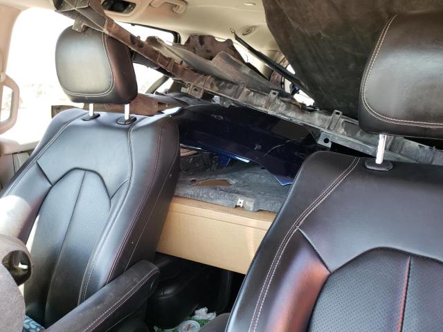 Photo 10 from auction – 2020 CHRYSLER VOYAGER LX with VIN 2C4RC1DG9LR164577