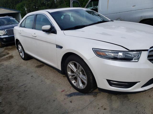 Photo 4 from auction – 2015 FORD TAURUS SEL with VIN 1FAHP2E8XFG125165