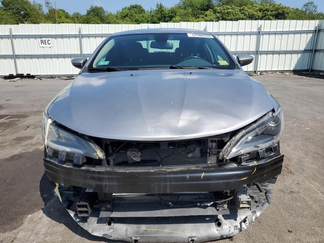 Photo 5 from auction – 2015 CHRYSLER 200 LIMITE with VIN 1C3CCCAB7FN745320