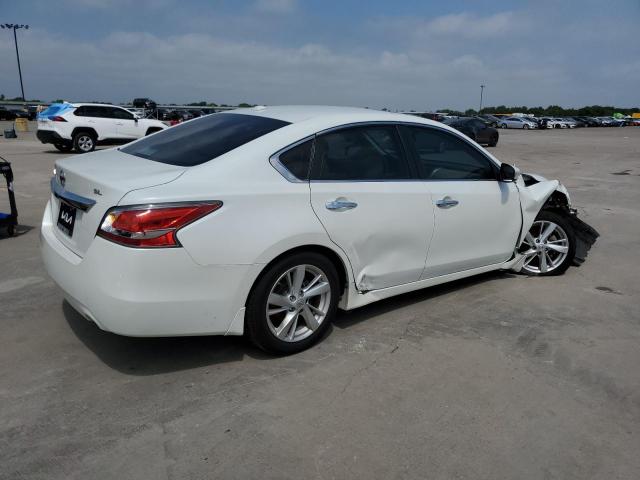 Photo 3 from auction – 2015 NISSAN ALTIMA 2.5 with VIN 1N4AL3AP9FN337020