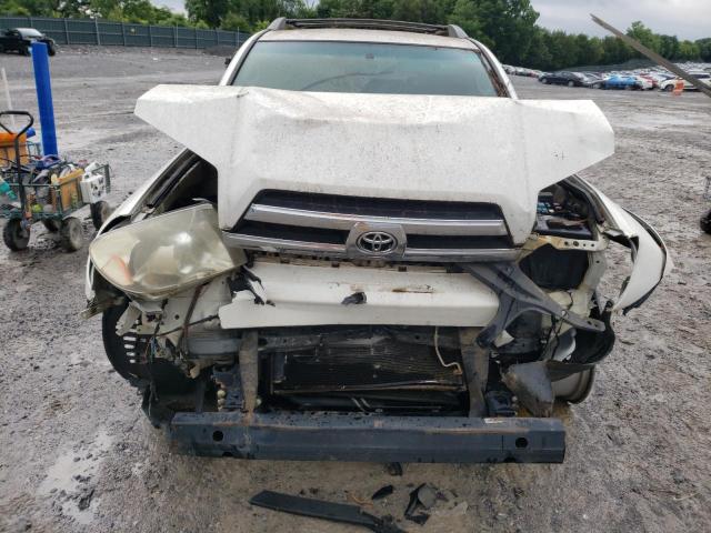 Photo 5 from auction – 2005 TOYOTA 4RUNNER SR with VIN JTEZU14R450043771