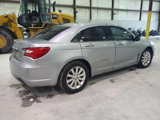 Photo 3 from auction – 2013 CHRYSLER 200 TOURIN with VIN 1C3CCBBB7DN509630