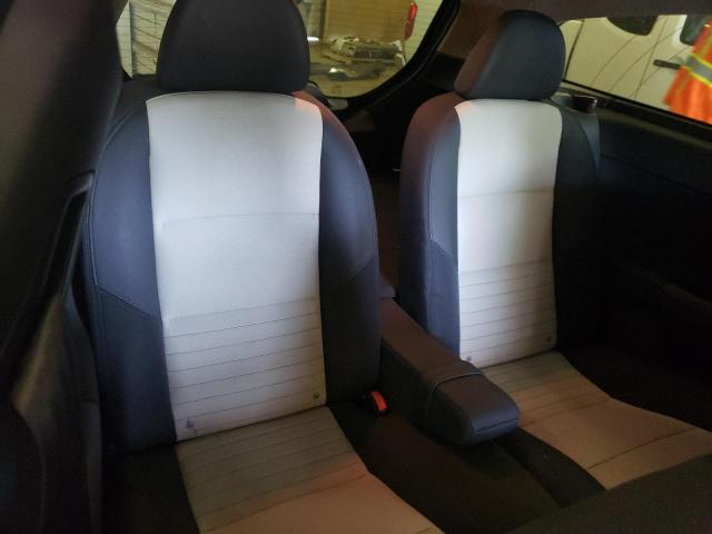 Photo 10 from auction – 2013 VOLVO C30 T5 with VIN YV1672MKXD2308648