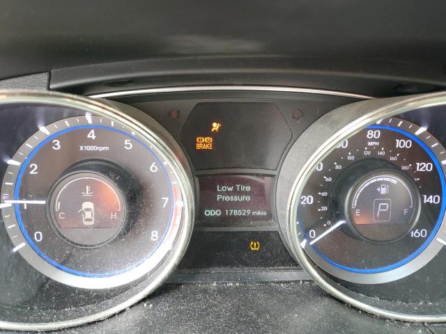 Photo 9 from auction – 2011 HYUNDAI SONATA SE with VIN 5NPEC4ACXBH246170