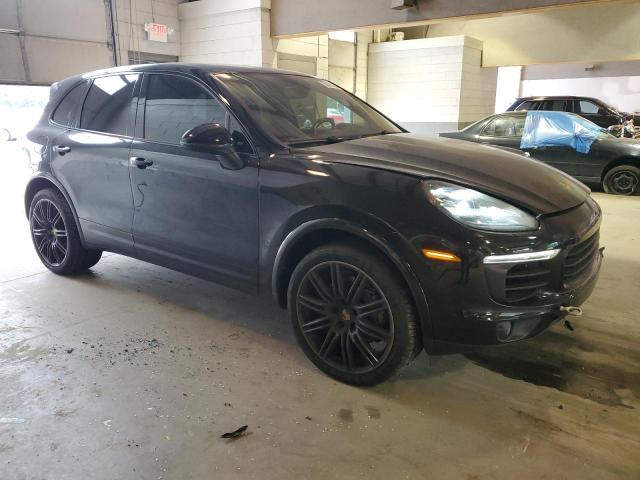 Photo 4 from auction – 2016 PORSCHE CAYENNE S with VIN WP1AB2A25GLA95642