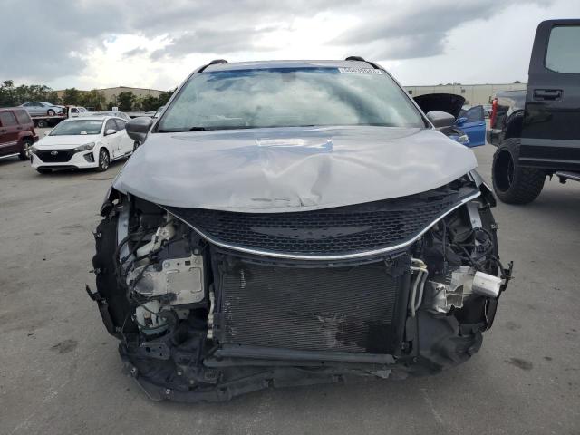 Photo 5 from auction – 2017 CHRYSLER PACIFICA T with VIN 2C4RC1BG4HR569627
