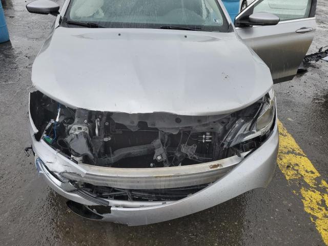 Photo 11 from auction – 2016 CHRYSLER 200 LIMITE with VIN 1C3CCCAB1GN151792