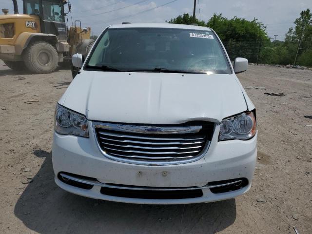 Photo 5 from auction – 2015 CHRYSLER TOWN & COU with VIN 2C4RC1BG7FR560224