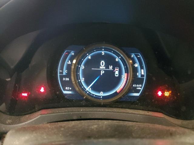 Photo 9 from auction – 2018 LEXUS IS 300 with VIN JTHC81D26J5033420