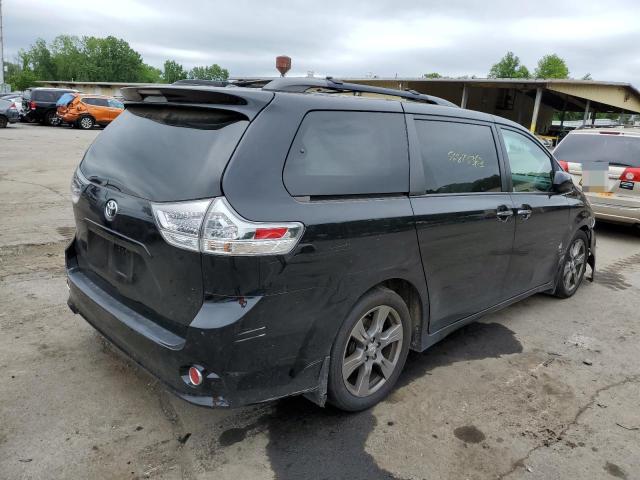 Photo 3 from auction – 2017 TOYOTA SIENNA SE with VIN 5TDXZ3DC8HS849960