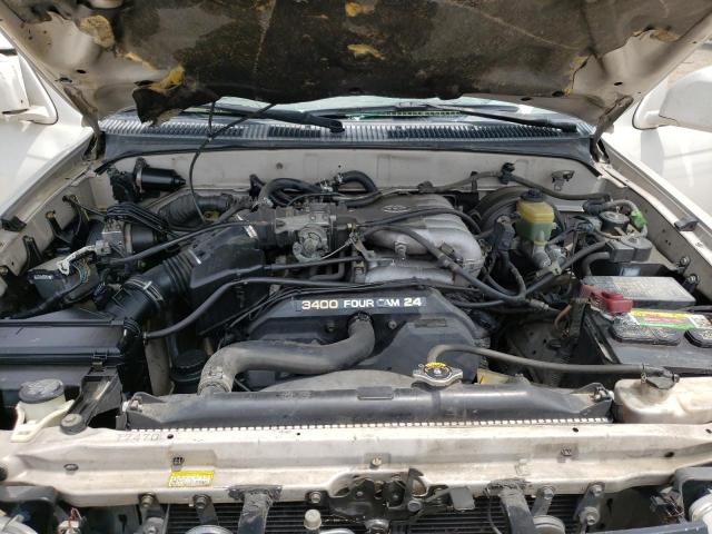 Photo 12 from auction – 2000 TOYOTA 4RUNNER LI with VIN JT3GN87R4Y0150616