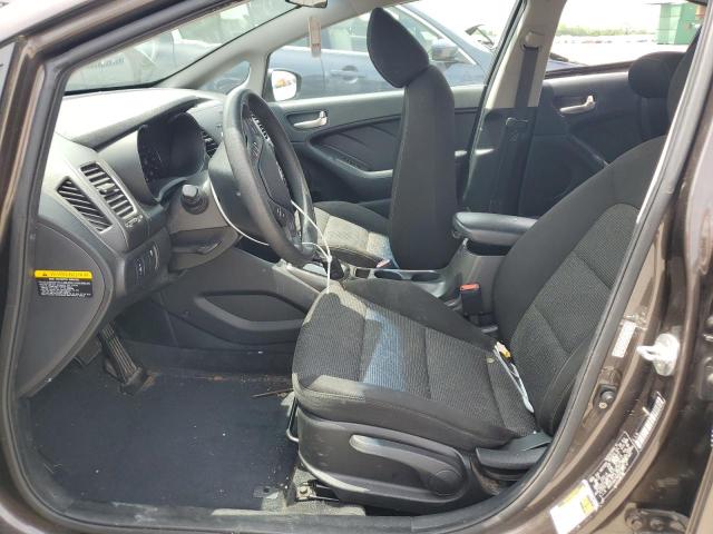 Photo 7 from auction – 2017 KIA FORTE LX with VIN 3KPFK4A74HE061975
