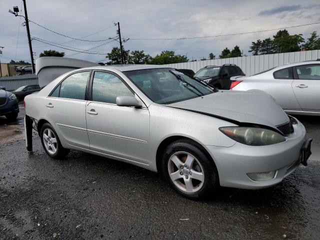 Photo 4 from auction – 2005 TOYOTA CAMRY LE with VIN 4T1BE32K05U957525
