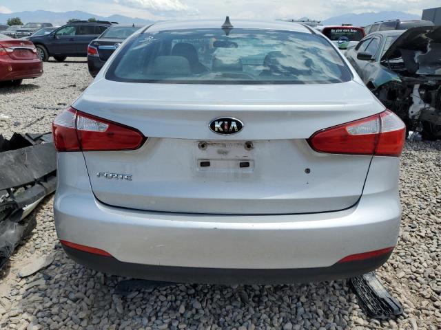 Photo 6 from auction – 2015 KIA FORTE LX with VIN KNAFK4A64F5419735