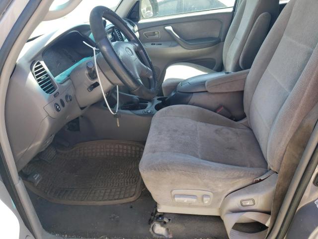 Photo 7 from auction – 2001 TOYOTA SEQUOIA SR with VIN 5TDBT44A01S032519