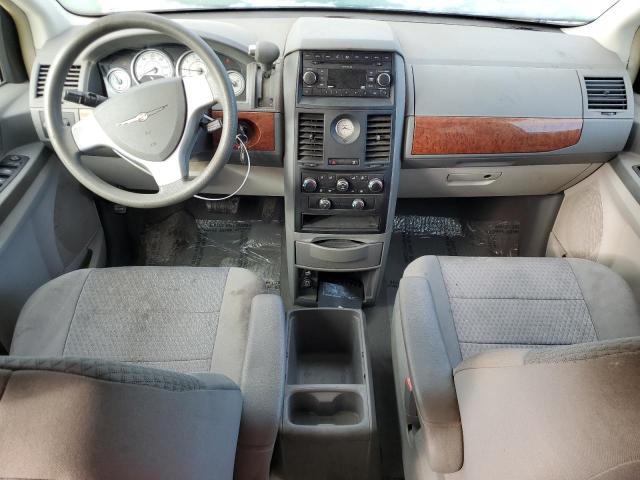 Photo 8 from auction – 2008 CHRYSLER TOWN & COU with VIN 2A8HR44H18R619099