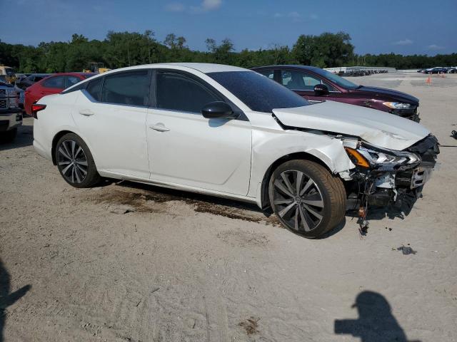 Photo 4 from auction – 2019 NISSAN ALTIMA SR with VIN 1N4BL4CV2KC173136
