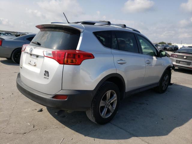 Photo 3 from auction – 2015 TOYOTA RAV4 XLE with VIN JTMWFREV0FD068558