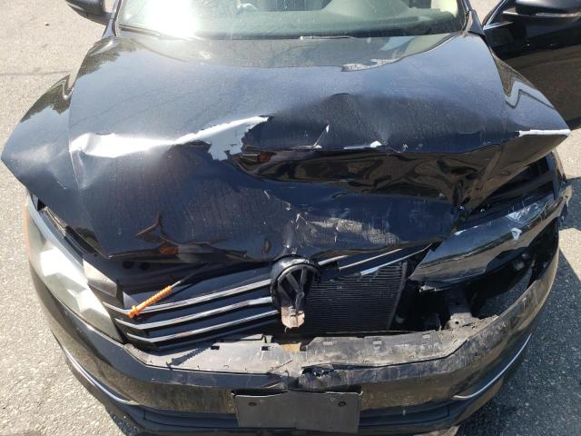 Photo 11 from auction – 2012 VOLKSWAGEN PASSAT SE with VIN 1VWBP7A31CC037337