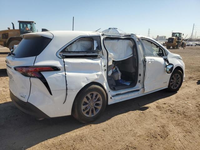 Photo 3 from auction – 2021 TOYOTA SIENNA LE with VIN 5TDKRKEC2MS039608