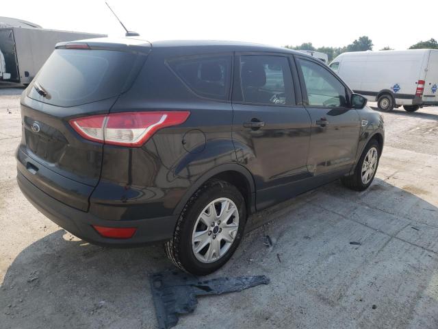 Photo 3 from auction – 2013 FORD ESCAPE S with VIN 1FMCU0F71DUA70669