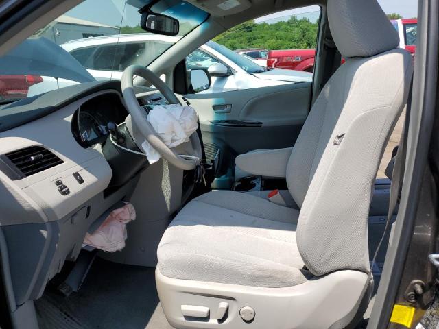 Photo 7 from auction – 2012 TOYOTA SIENNA LE with VIN 5TDKK3DC3CS245160