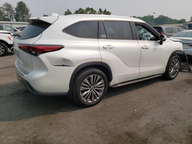 Photo 3 from auction – 2020 TOYOTA HIGHLANDER with VIN 5TDFZRBH0LS031547