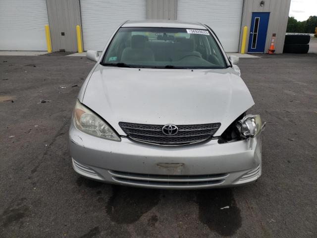 Photo 5 from auction – 2003 TOYOTA CAMRY LE with VIN 4T1BE32K53U150771