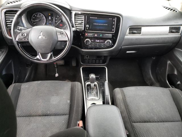 Photo 8 from auction – 2018 MITSUBISHI OUTLANDER with VIN JA4AD3A32JJ003085