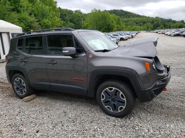 Photo 4 from auction – 2016 JEEP RENEGADE T with VIN ZACCJBCT5GPD87371