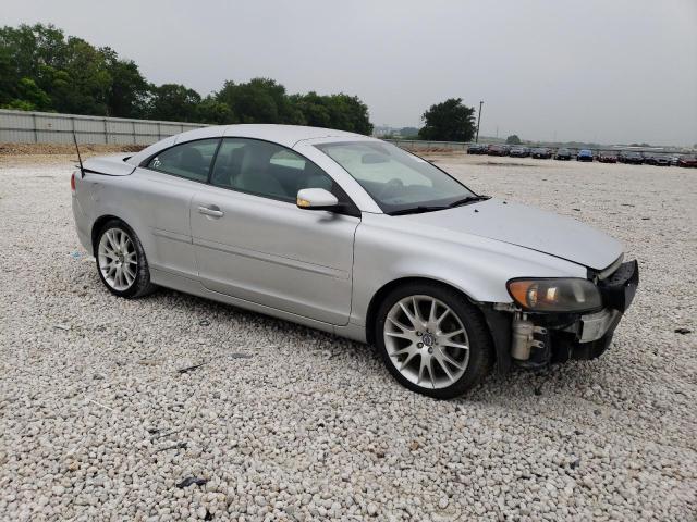 Photo 4 from auction – 2007 VOLVO C70 T5 with VIN YV1MC68257J013732