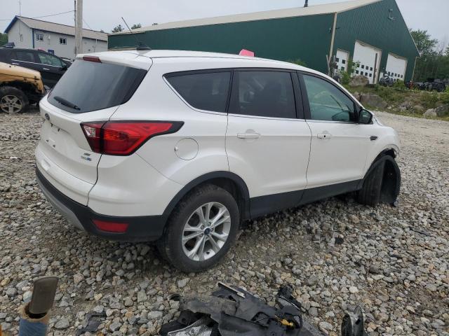 Photo 3 from auction – 2019 FORD ESCAPE SE with VIN 1FMCU9GD4KUA08768
