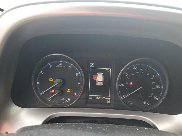 Photo 9 from auction – 2018 TOYOTA RAV4 ADVEN with VIN JTMRFREV3JD239728