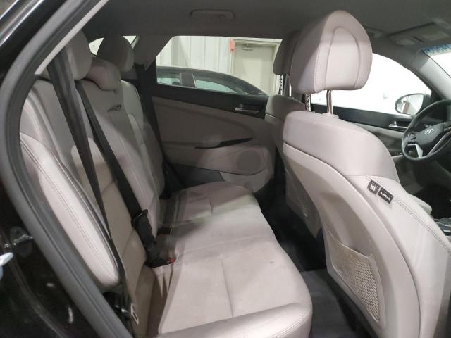 Photo 11 from auction – 2018 HYUNDAI TUCSON SEL with VIN KM8J3CA42JU744932